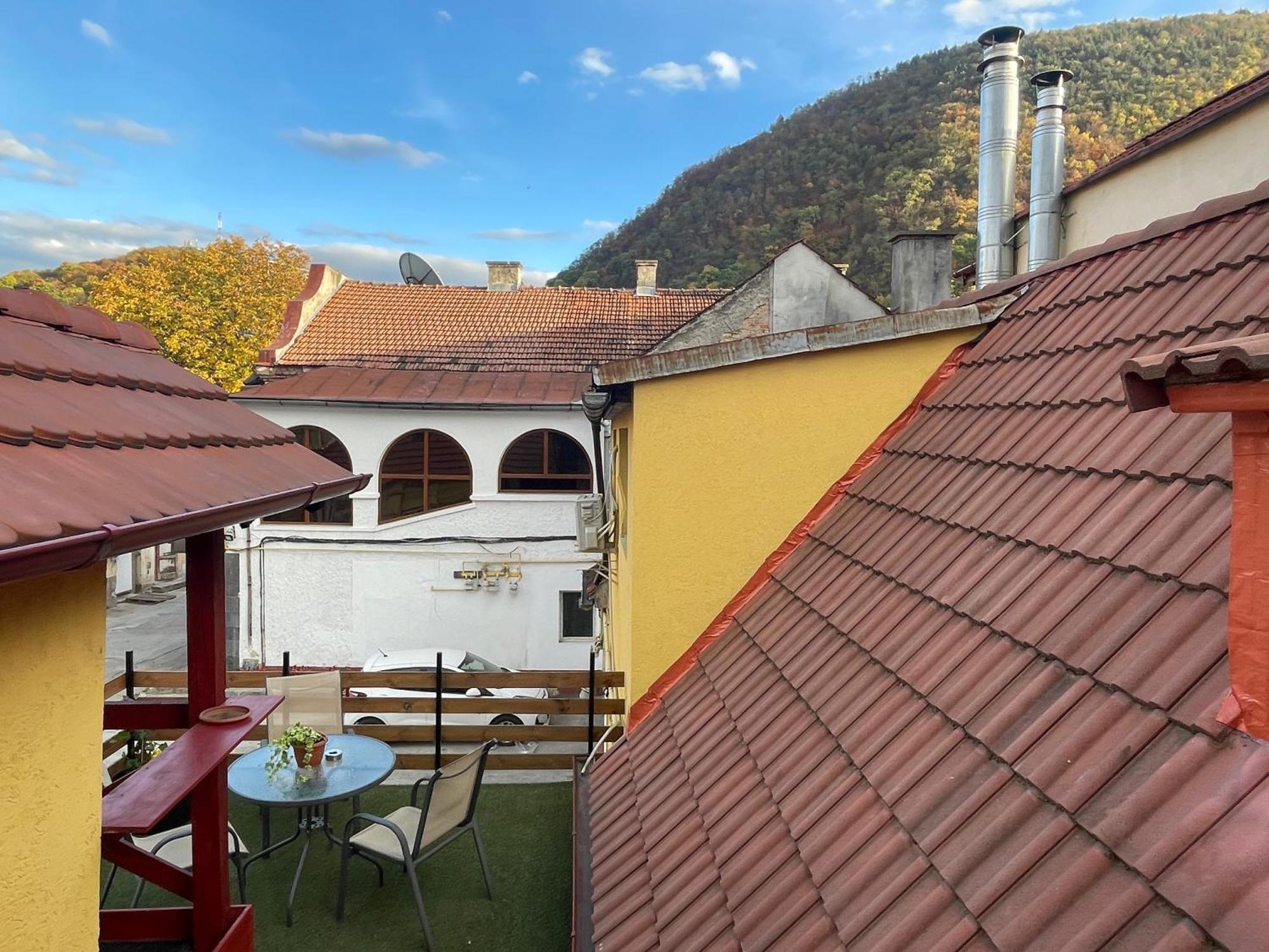 House Of Colors Apartment Brasov Bagian luar foto